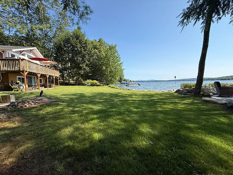 27 Lower Bay Rd — Photo 11