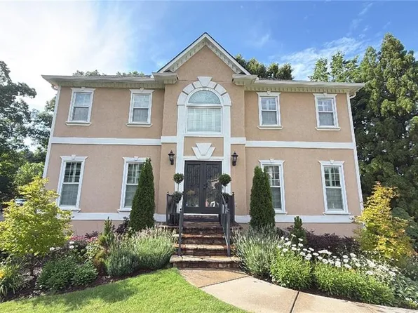 3894 Corye Ln, Marietta, GA 30066