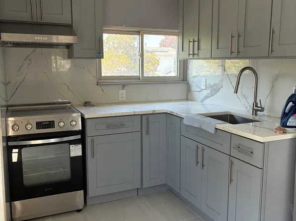 (undisclosed Address), Hicksville, NY 11801