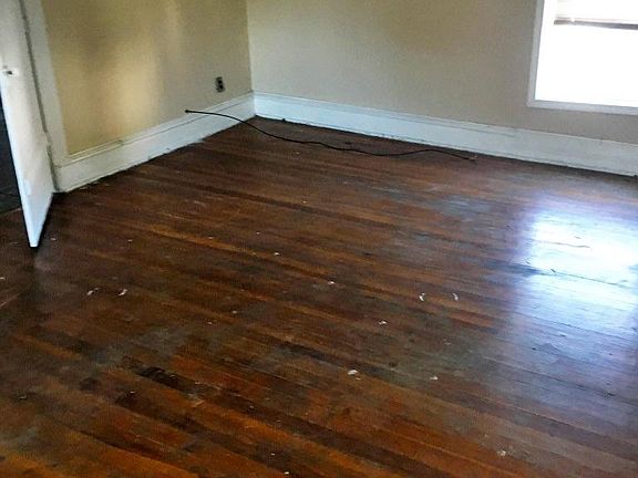 4th image of 309 Wallace Ave