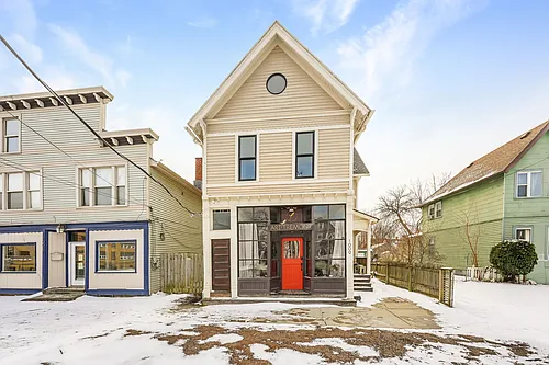 1009 Kenilworth Ave #3 Photo 1