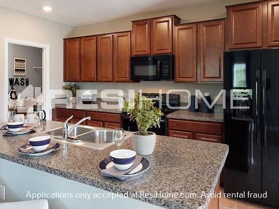 2nd image of 2235 Jungle Dr