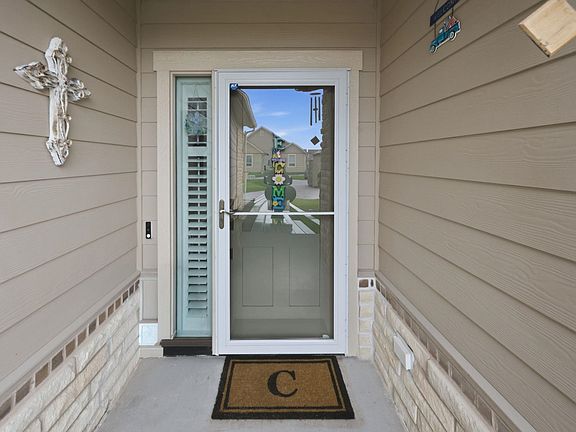 2nd image of 6546 W Collina St