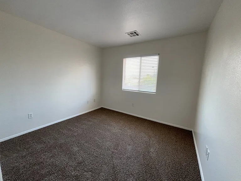 9237 Harbor Stream Ave — Photo 5