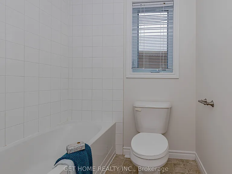 1243 Old Zeller Dr — Photo 36