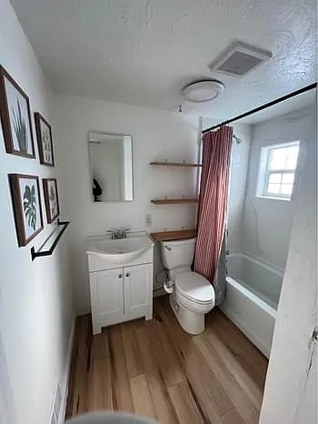 624 Lomax St — Photo 4