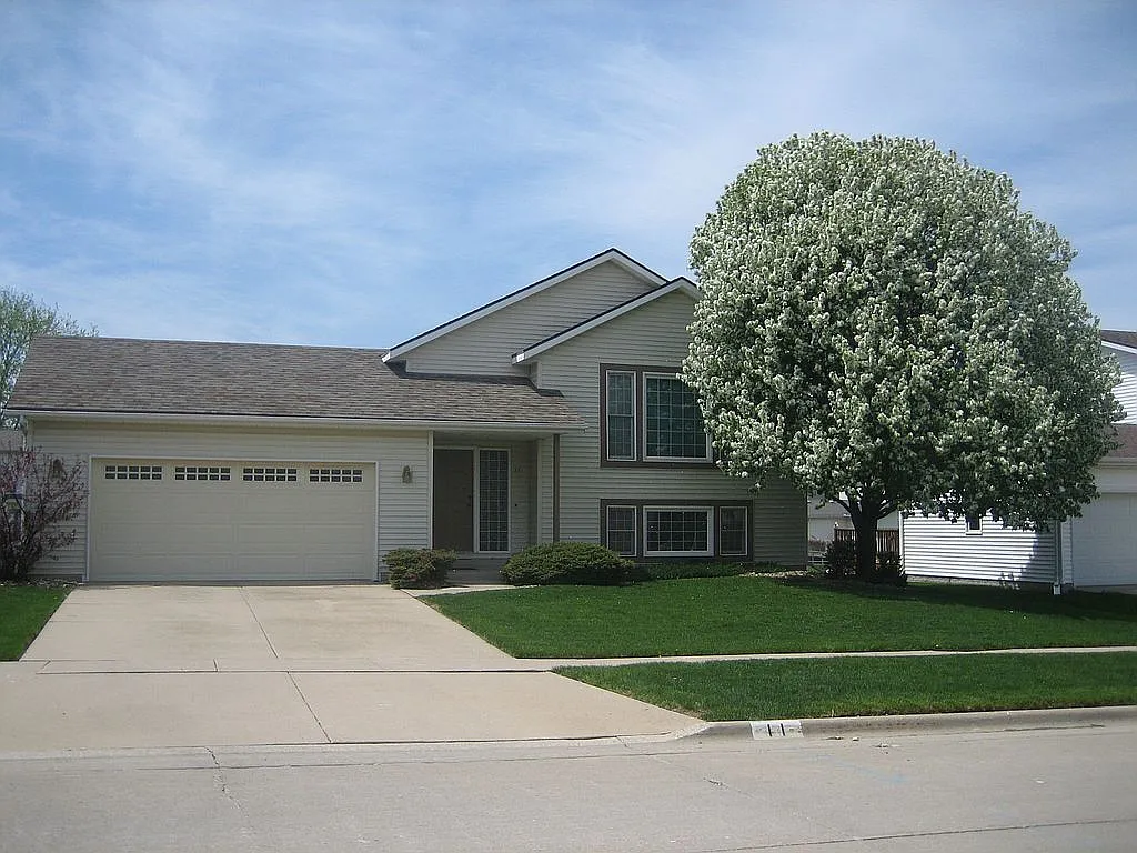 11 Holder Way photo 1
