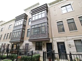 1738 S Indiana Ave, Chicago, IL 60616