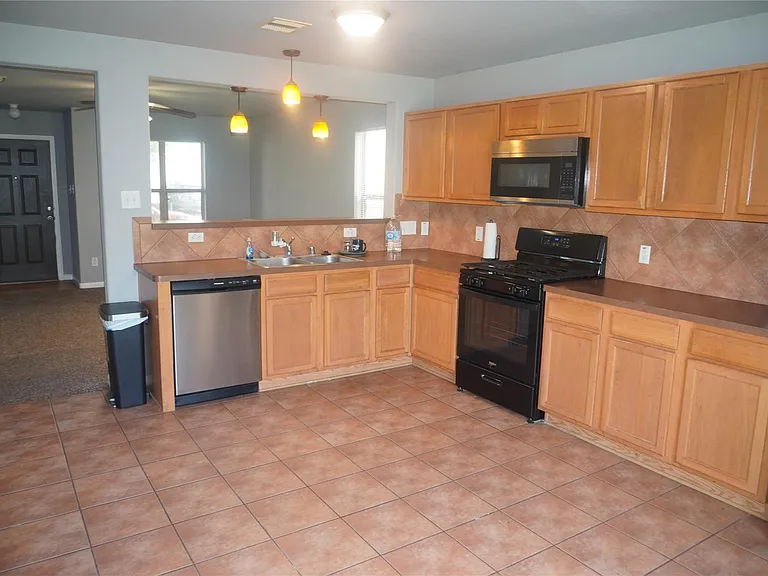 2663 Skyview Grove Ct — Photo 13