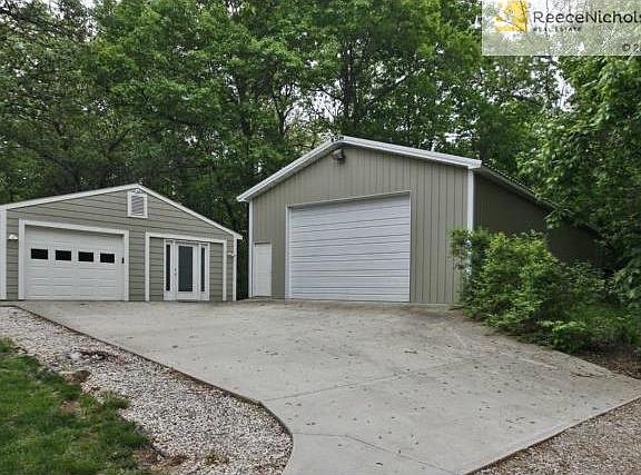 5th image of 8629 W 303rd St