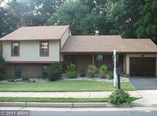 9414 Talisman Dr, Vienna, VA 22182