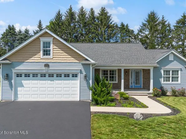 11 June Dr, Moscow, PA 18444