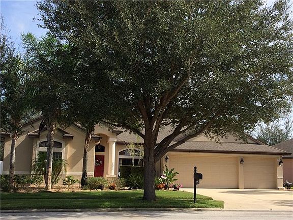 2nd image of 1172 Golf View Estates Dr