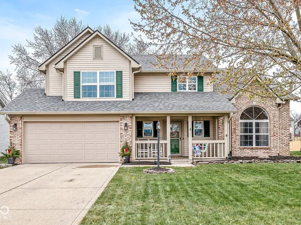 12977 Dellinger Dr, Fishers, IN 46038