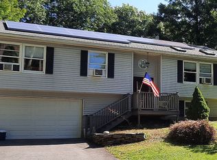 45 John Carle Rd, Saugerties, NY 12477