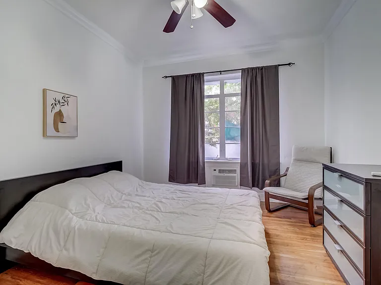 825 Jefferson Ave #2 — Photo 20