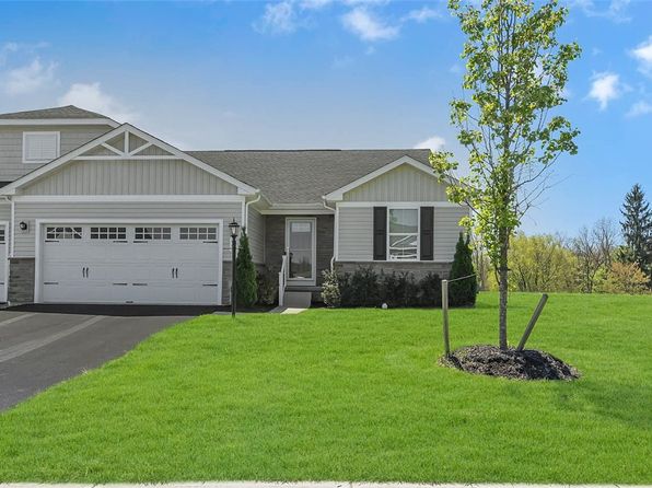 113 Jessica Ct, Beaver Falls, PA 15010