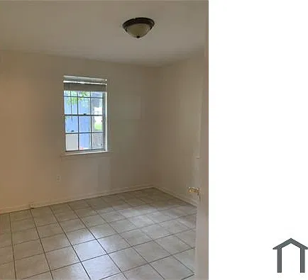 3 bed, 1000 sqft, $1,300 — Photo 1