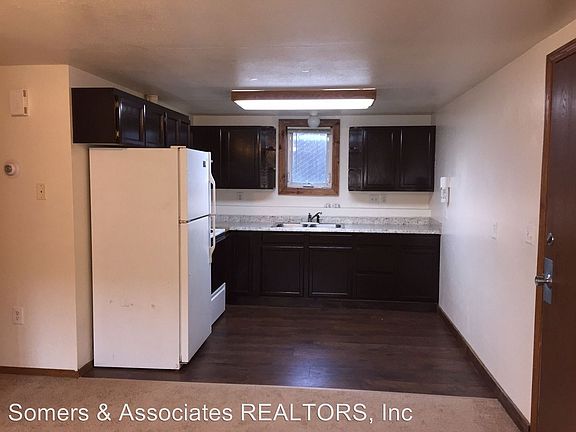 5th image of 2224 E Land Street- Km 2224 E Land St #3