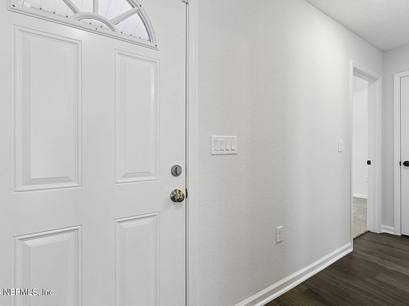 3rd image of 8466 BUTTERCUP Street