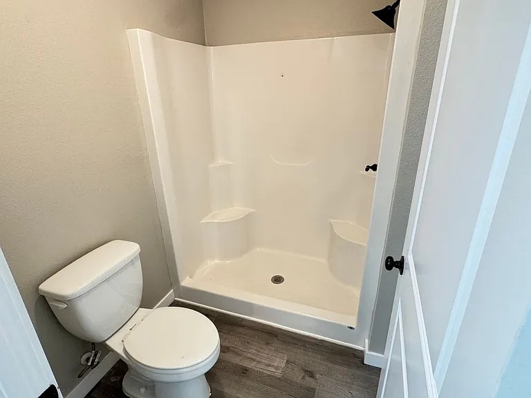 8833 Hampshire Dr — Photo 29