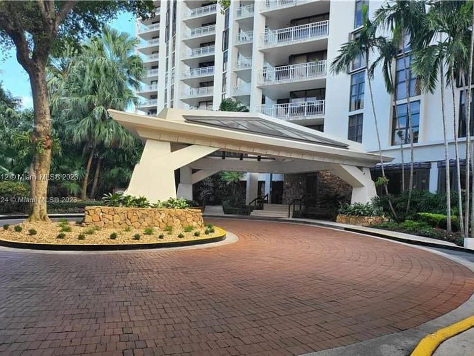 1000 Quayside Ter APT 707, Miami, FL 33138 Zillow