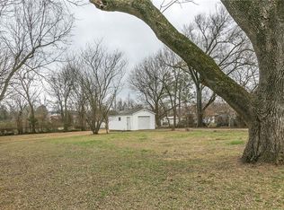 1019 W Boone St, Fayetteville, AR 72701