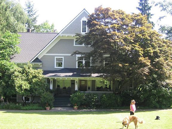 Front, facing Interlaken