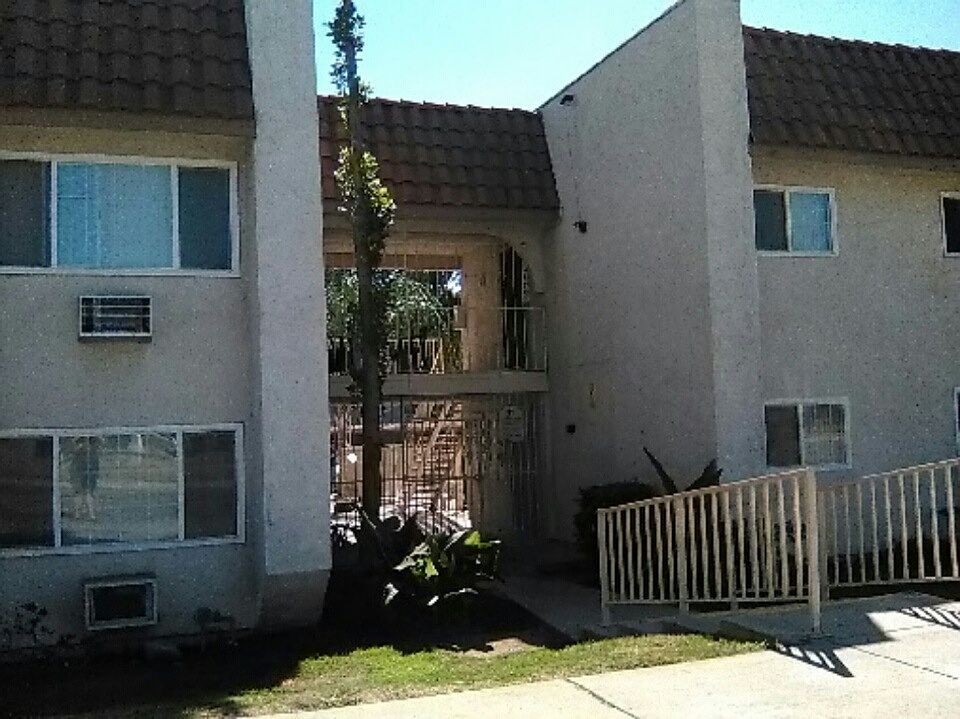 2nd image of 1525 E Lynwood Dr APT 24