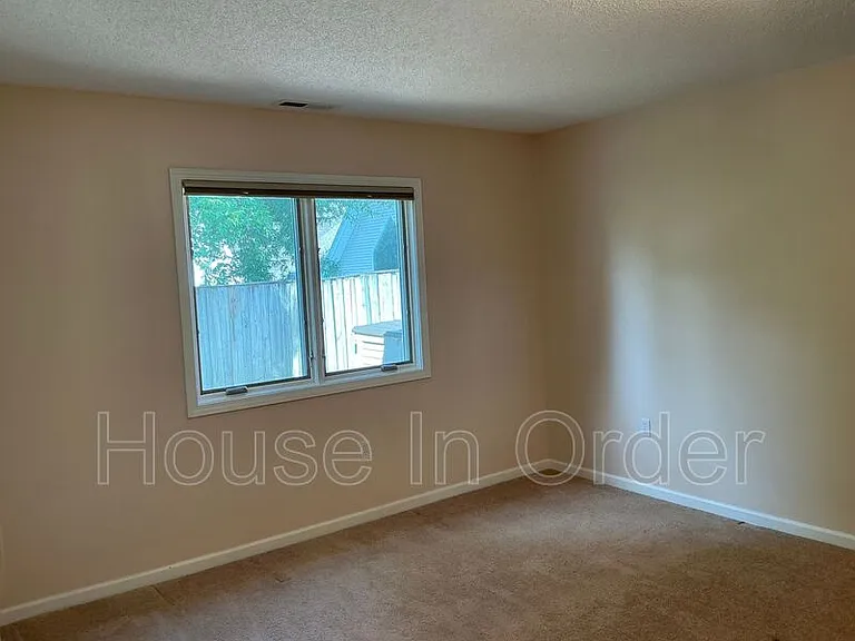 46 Honeycomb Cir — Photo 12