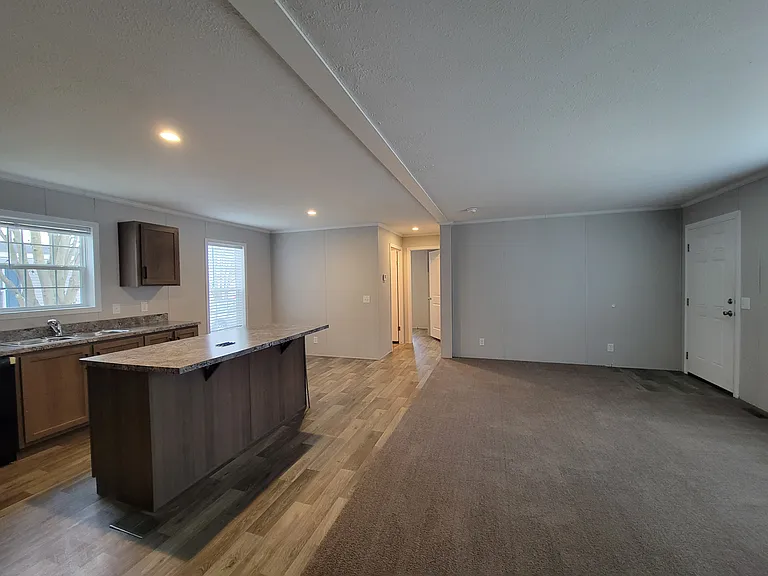 Channel View — Photo 17
