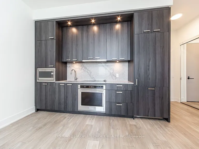 858 Dupont St #Penthouse 32 — Photo 22