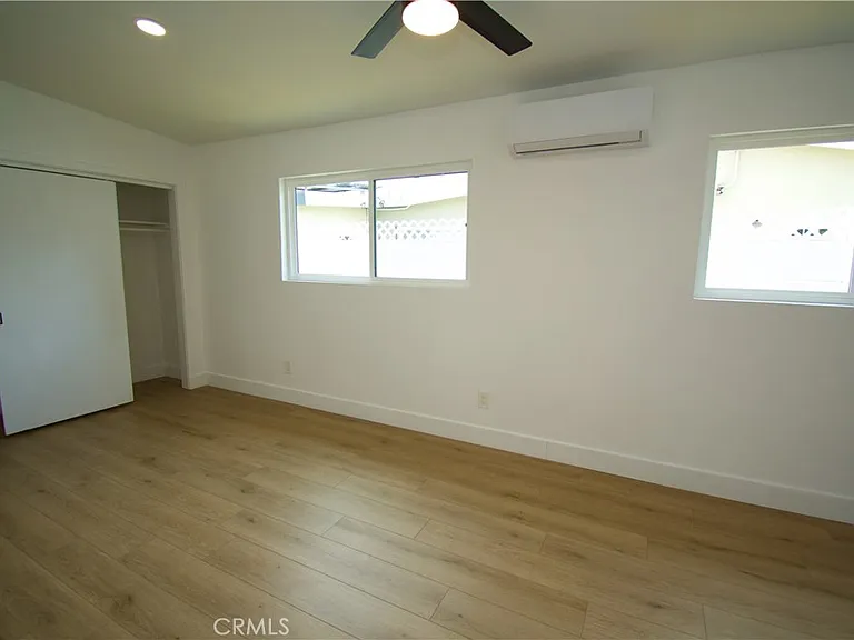 820 Iris Ave — Photo 8