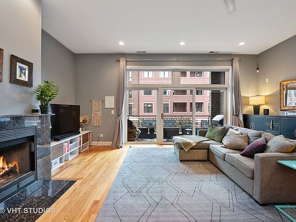 2nd image of 2240 W North Ave Unit 2W
