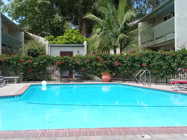 29 Dearborn Pl APT 19, Goleta, CA 93117