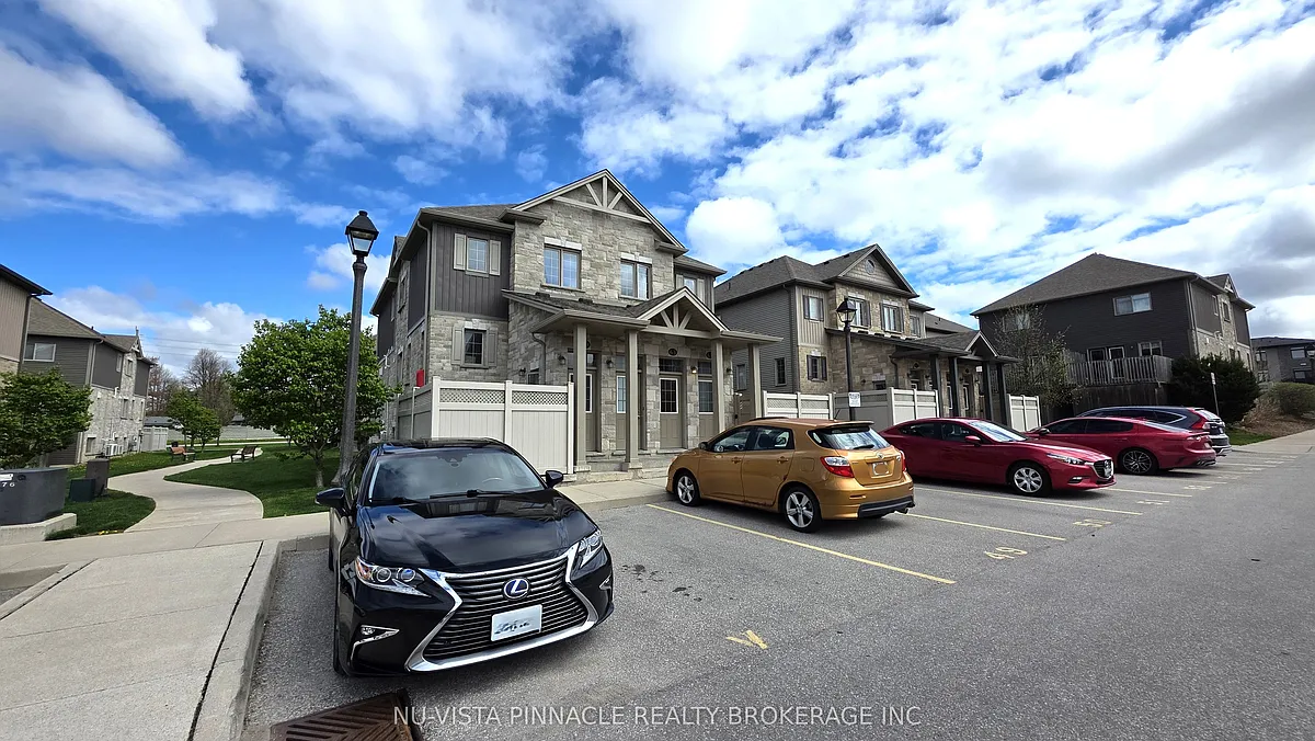 Building Photo - 3200 Singleton Ave #63