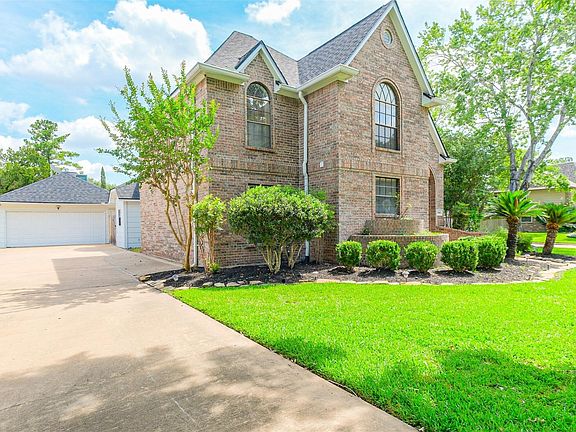 3rd image of 10402 Hondo Hill Rd