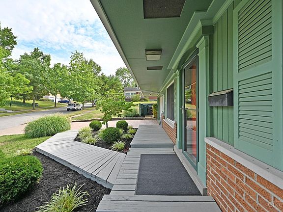 5th image of 2455 Kewanee Ln