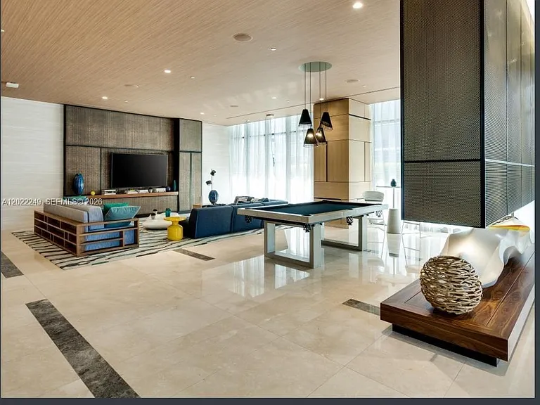 55 SW 9th St #2709 — Photo 11