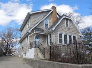 8436 W Mitchell St, West Allis, WI 53214