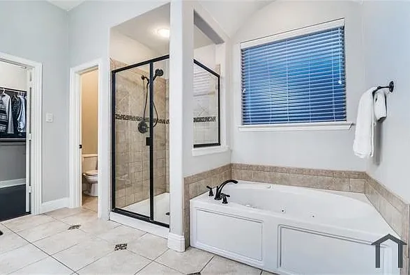 412 Bur Oak Trl — Photo 20