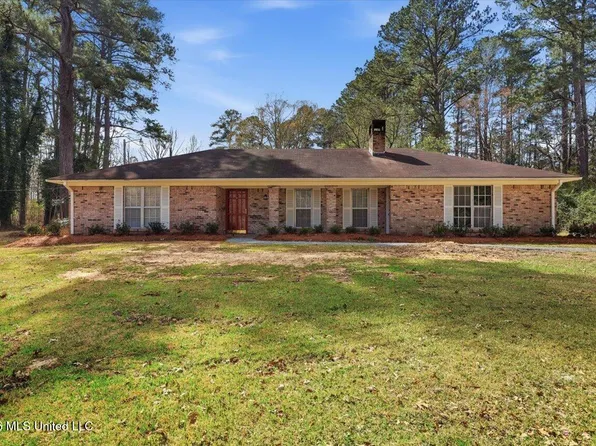 1156 Gunter Rd, Florence, MS 39073