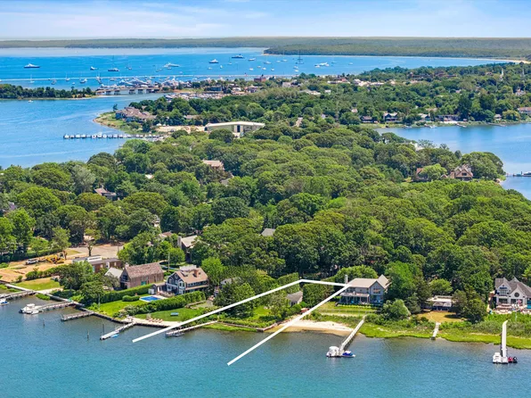 188 Redwood Rd, Sag Harbor, NY 11963