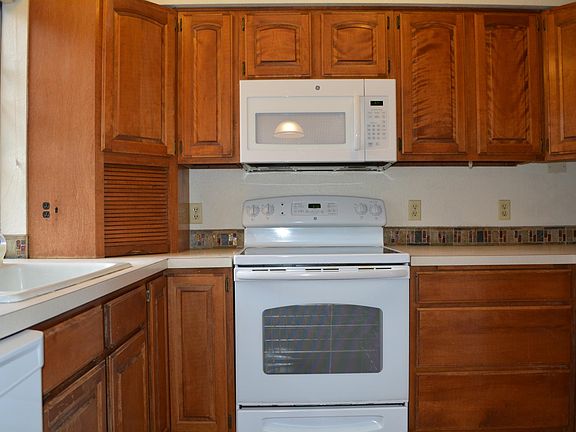 Bright Kitchen