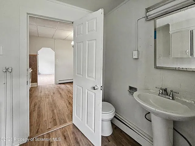 949 Carmalt St — Photo 4
