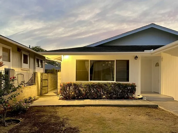 1508 Farrington St #B, Honolulu, HI 96822