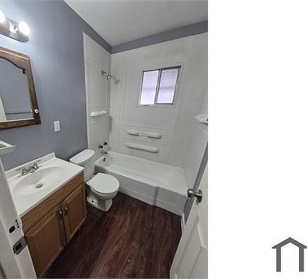 2nd image of 9611 Winkler Dr