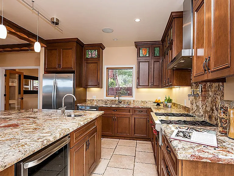 2 San Diego Ct — Photo 21