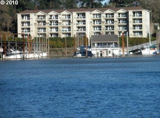 525 SE Marion St UNIT 15, Portland, OR