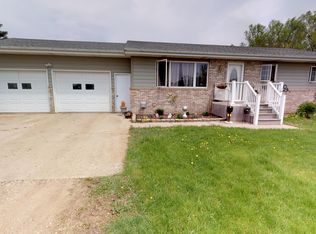 269 Cedar St NE, Wolsey, SD 57384